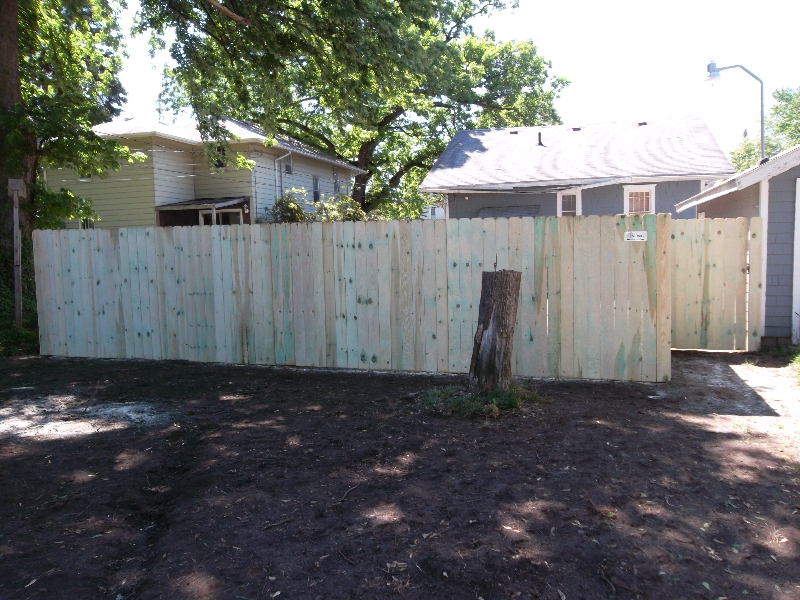 Residential Wood Fencing27