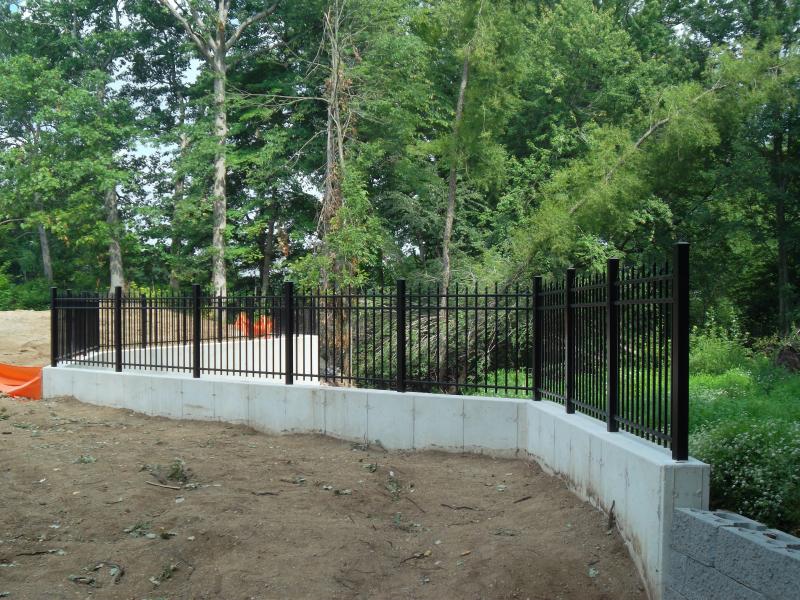 Aluminum Fencing6