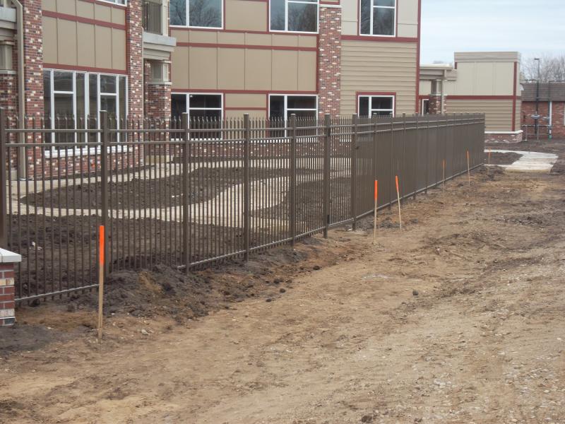 Aluminum Fencing8