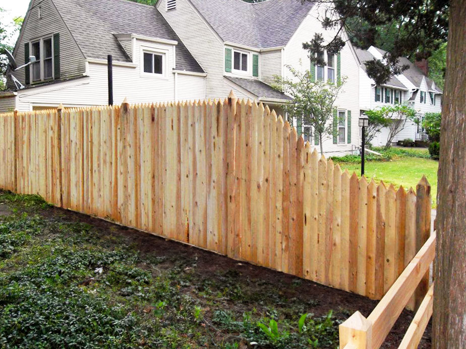Residential Wood Fence Company In Elkhart Indiana